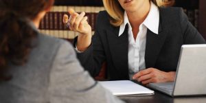 seek a divorce lawyer free consultation